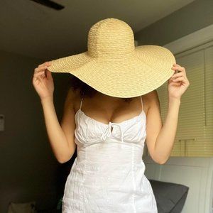 Nine West Straw Floppy Hat